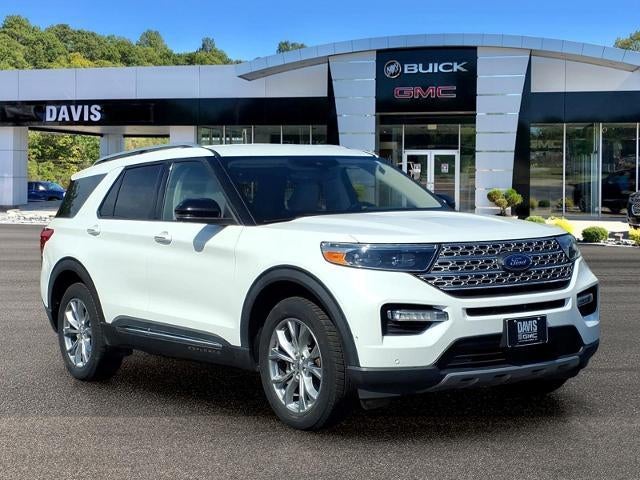 2021 Ford Explorer Limited in Star White Met Tr — front three-quarter view